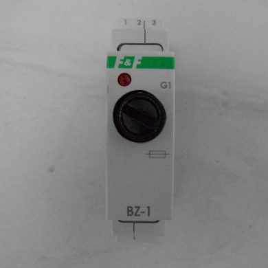 Moduł bezpiecznikowy BZ-1