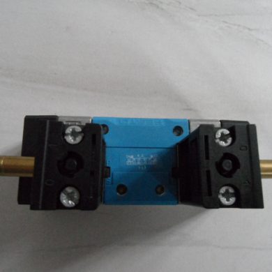 Zawór elektromagnetyczny Festo 150982 MFH-5/3G-D-1-C